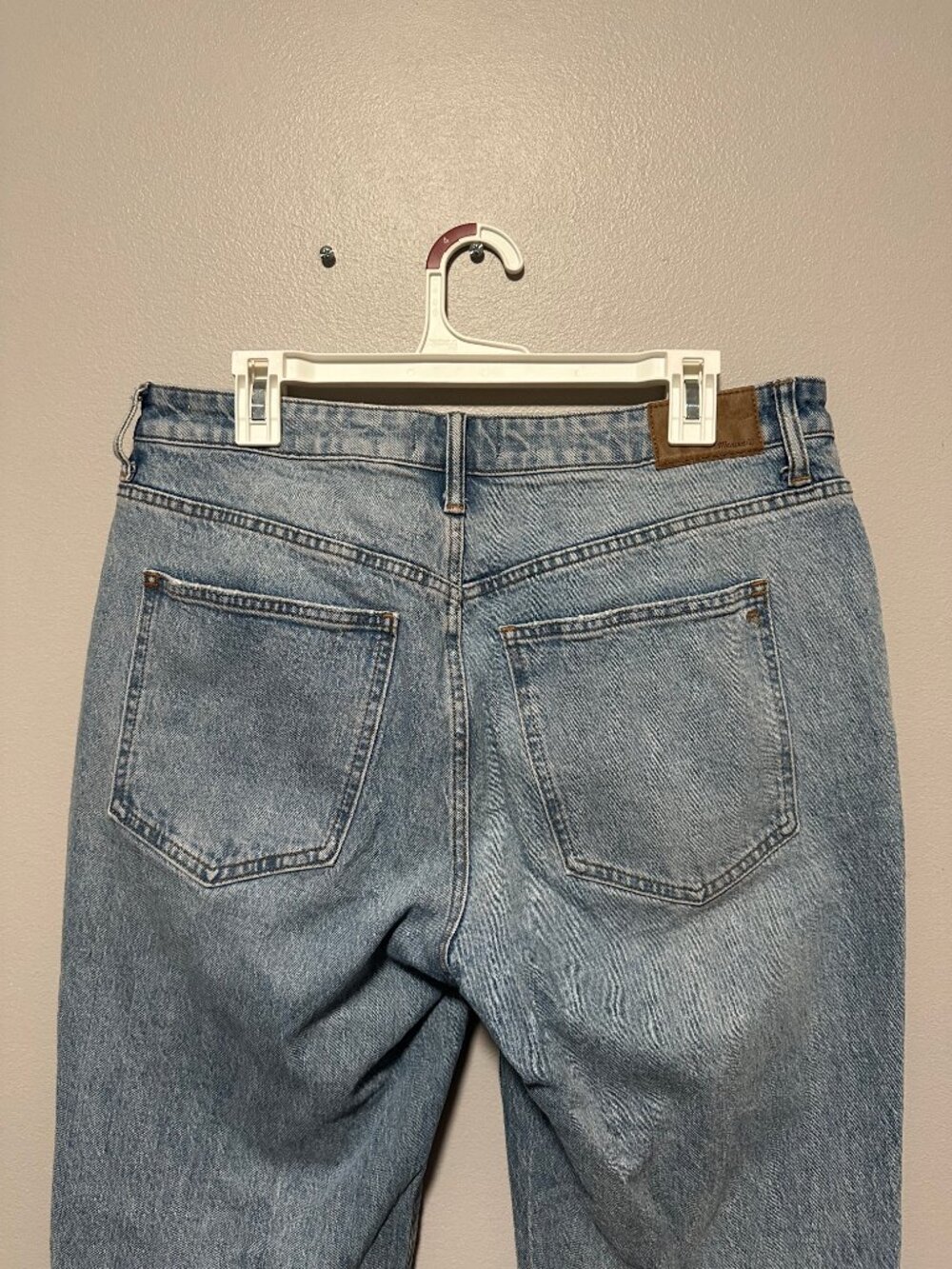 Madewell The Curvy Mid-Rise ’90s Straight Jean Light Wash 31 - Picture 9 of 14